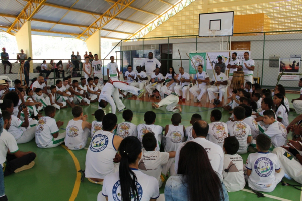 Prefeitura Municipal através da Secretaria de Cultura e Grupo Legado do Alaor realizam IV Festival de Capoeira