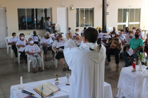 Núcleo Vida Saudável celebra Dia Internacional do Idoso