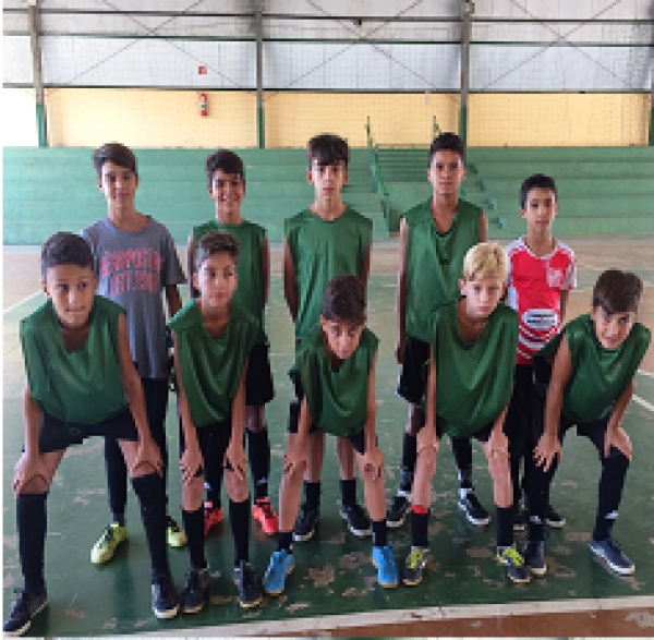 Secretaria de Esportes promove treino de futsal para atletas que vão disputar o JEMG/2017