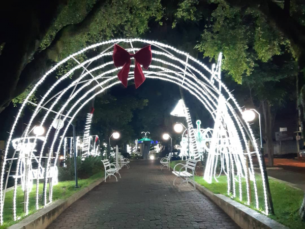 Prefeitura realiza decoração especial para celebrar o Natal