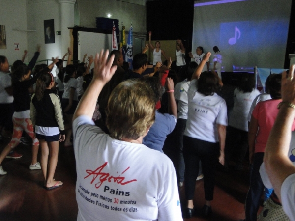 Abertura do Evento em comemoração ao Dia Mundial da Atividade Física reúne quase 200 pessoas