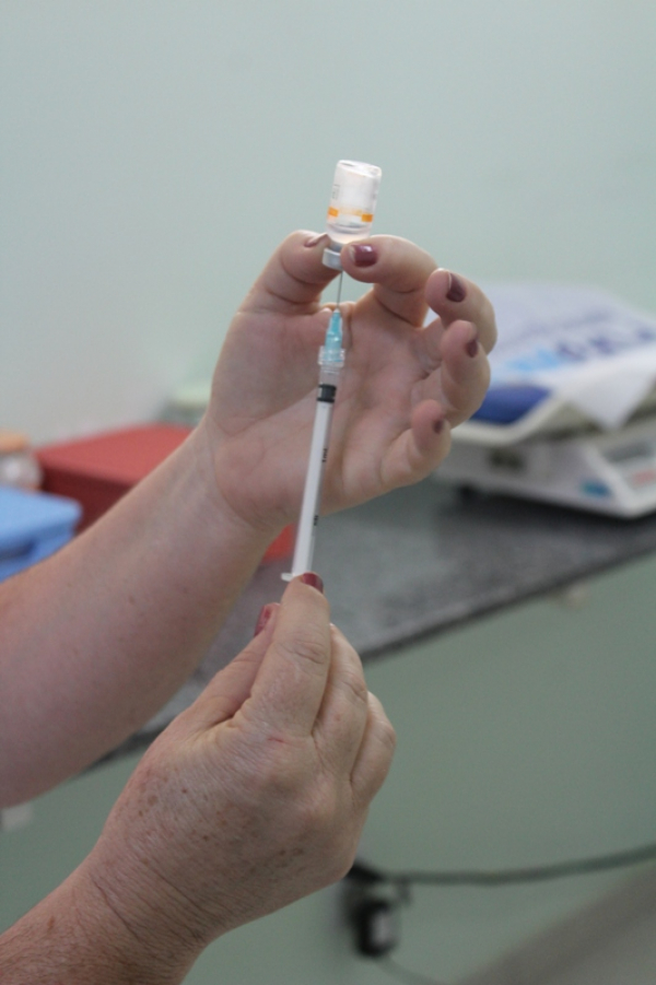 Novas doses da vacina contra a Covid-19 chegam a Pains